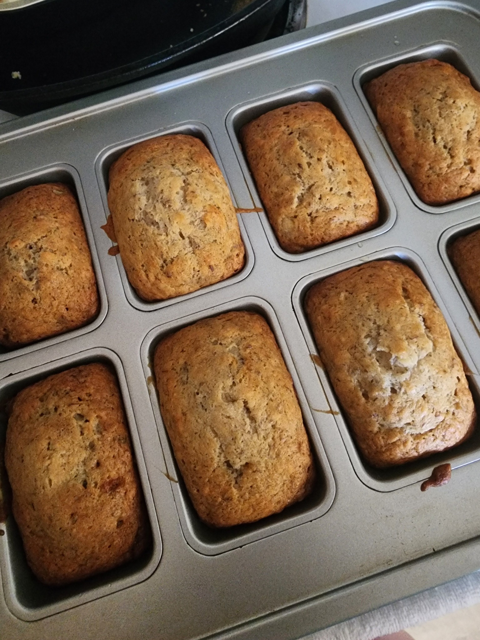 Zucchini bread is dessert and we should stop pretending it's healthy. 🥒🧁

It has more sugar than most muffins. The zucchini is invisible; you can't even taste it. You're just eating cake and feeling virtuous about it.

And guess what? That's FINE as long as you own it. Call it cake. Enjoy every bite. But let's stop saying "it's actually really healthy!" 😂

Tell me I'm wrong. 👇